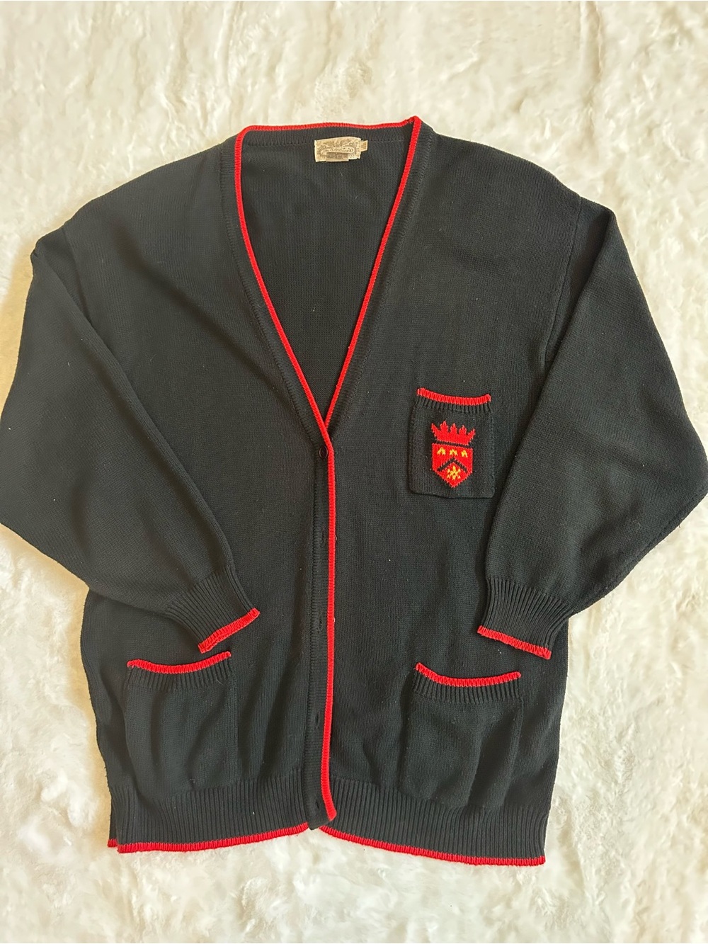 Vintage The Villager Black Red Crest Cardigan Sweater XL Grandpa Preppy